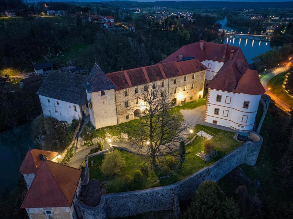 Apartman Ferenac Ozalj Екстер'єр фото